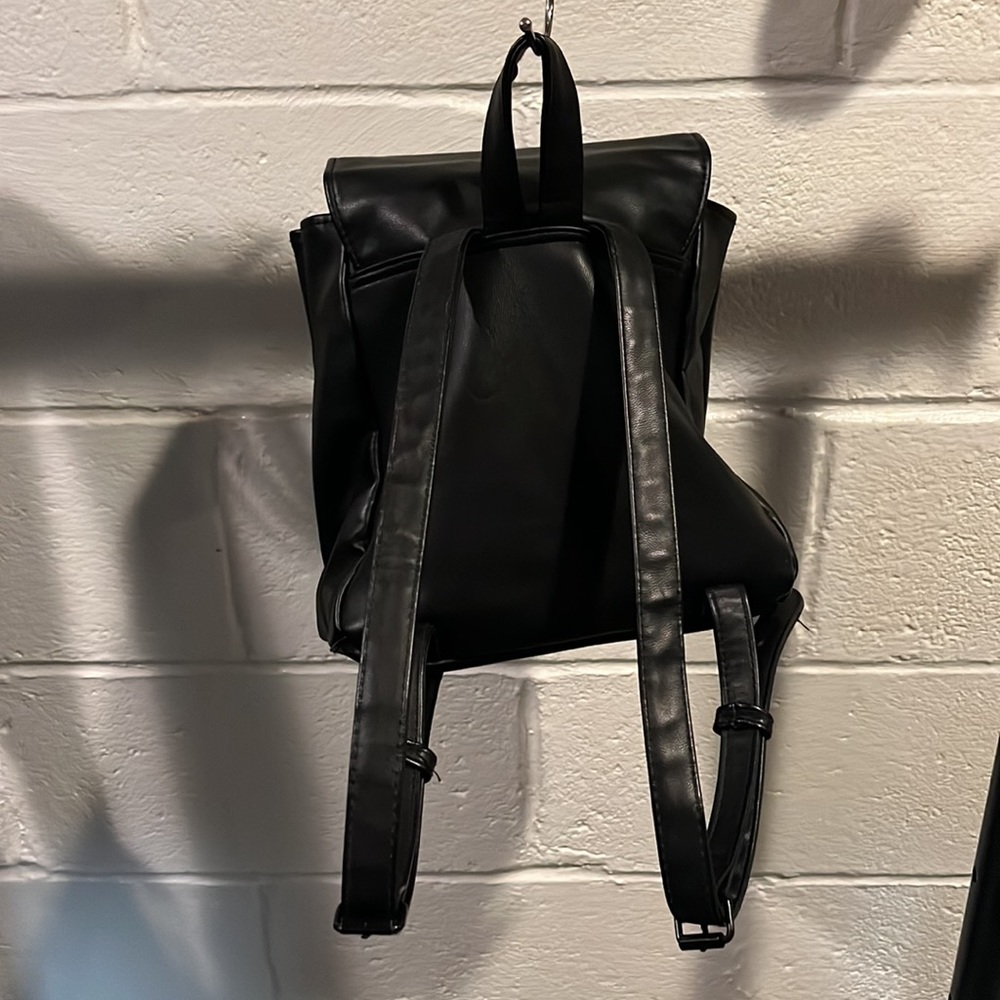 Vintage Minnie Mouse sequin mini backpack ears and earrings set 💛 - Picture 4 of 7